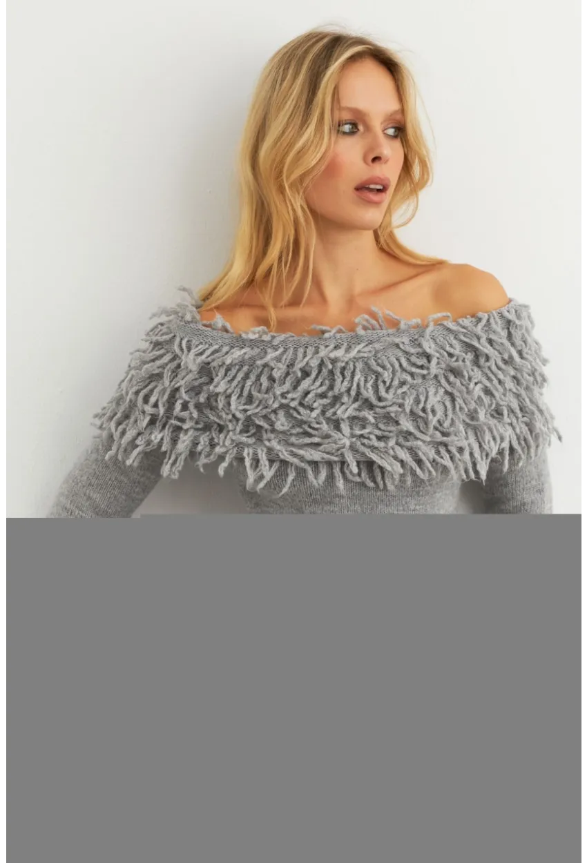 Kadın Gri Yakası Sakallı Madonna Bluz KZ542