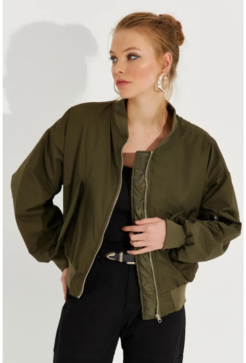 Kadın Haki Fermuarlı Bomber Mont QRS8367