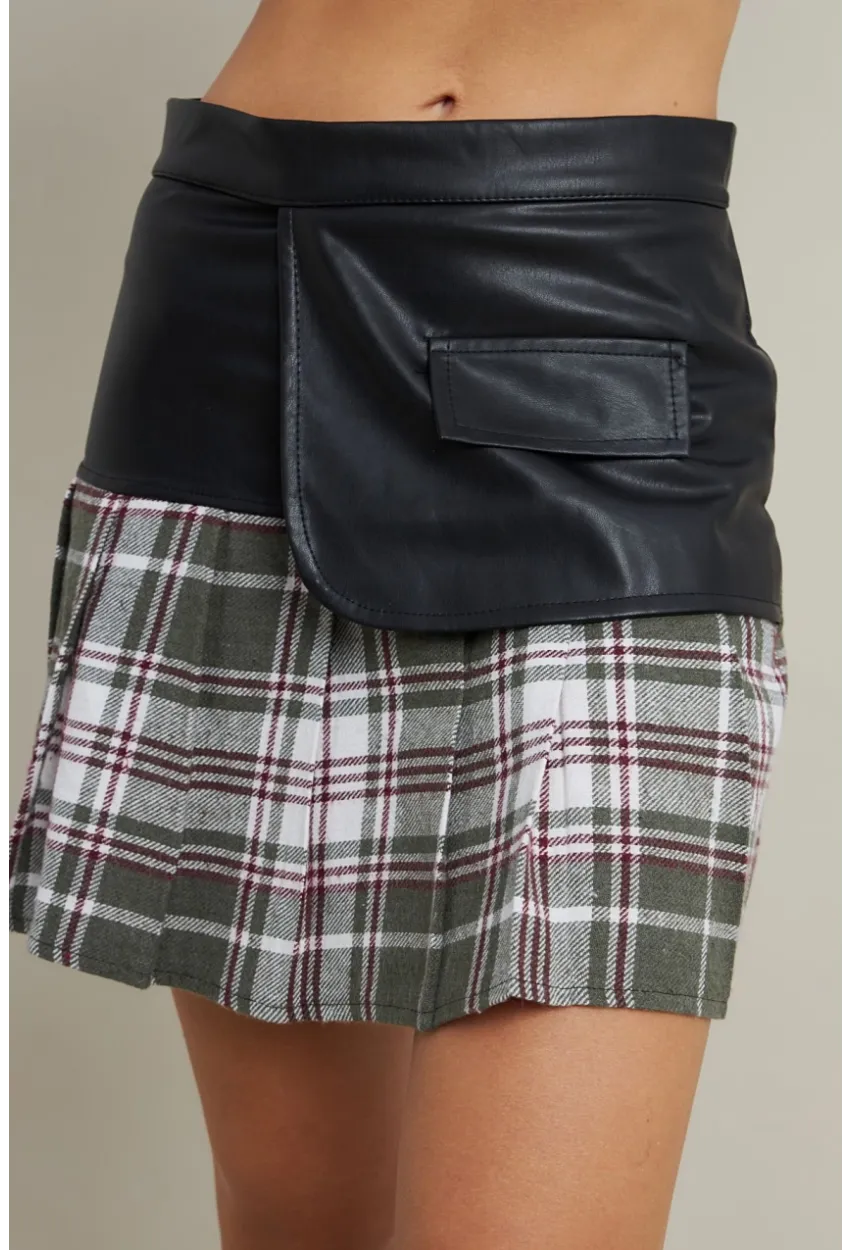Kadın Haki-Siyah Kazayağı Suni Deri Mini Etek NH93