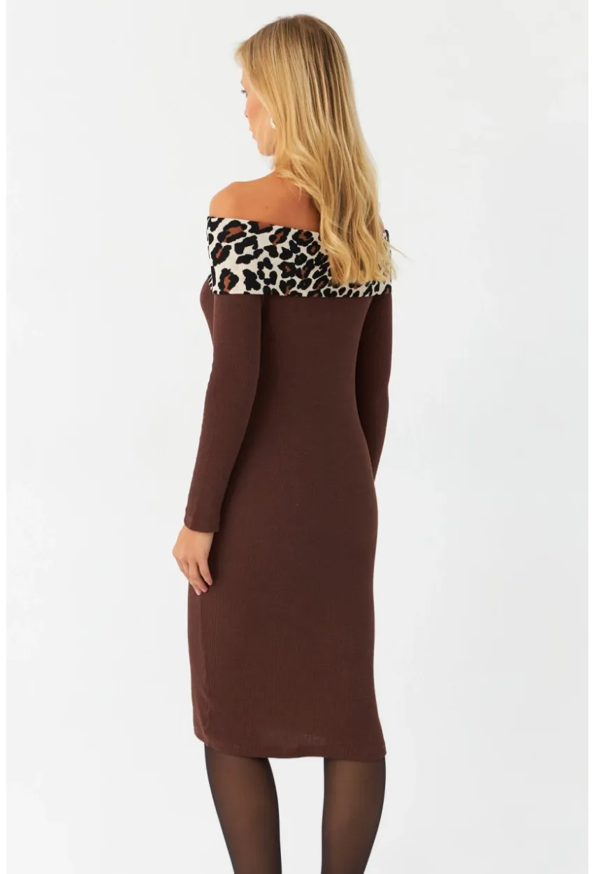 Kadın Kahverengi Leopar Bloklu Madonna Yaka Midi Elbise AYD395