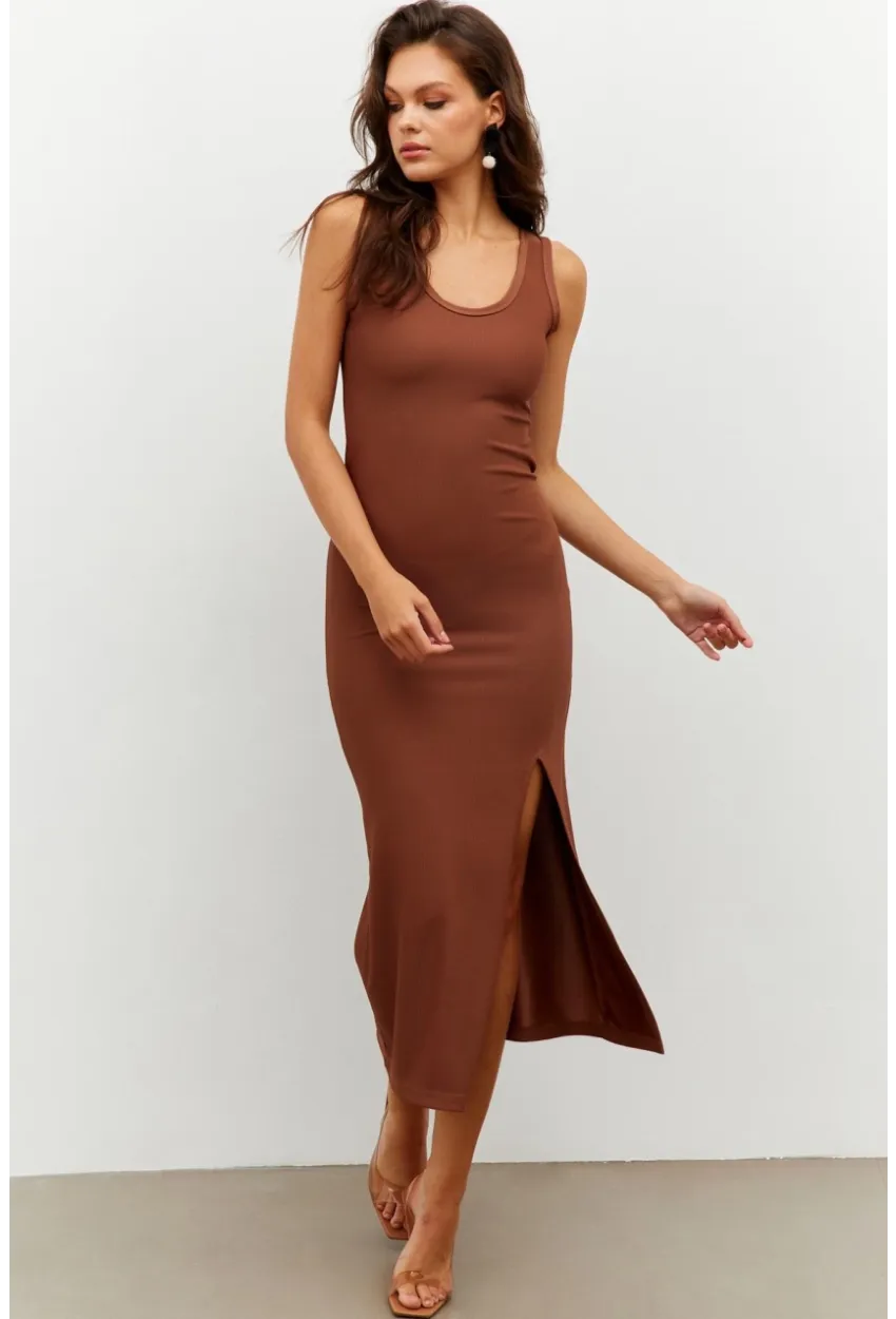 Kadın Kahverengi Yırtmaçlı Midi Elbise RMZ20950