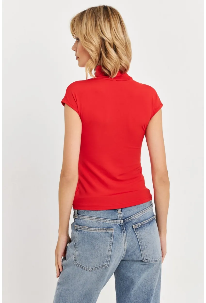 Kadın Kırmızı Düğme Detaylı Bluz EY3027