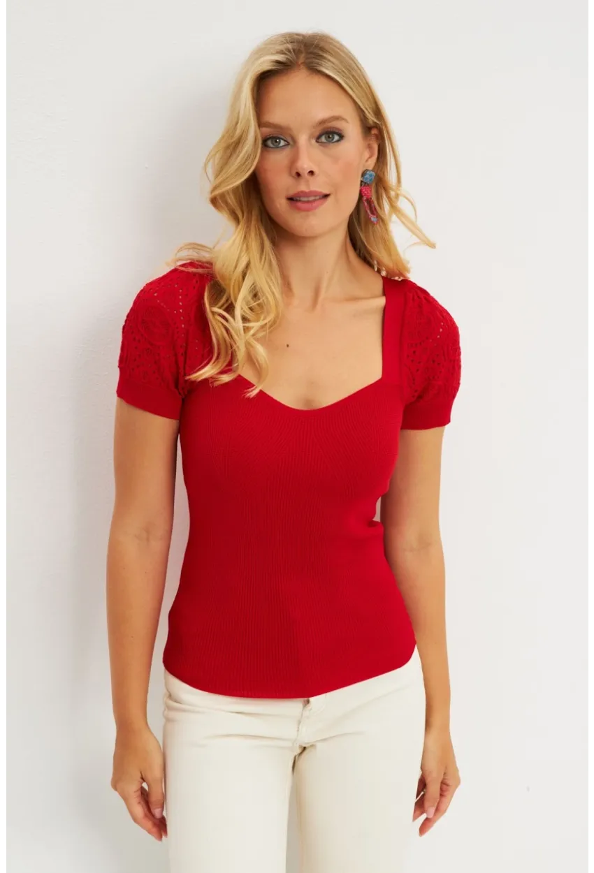 Kadın Kırmızı Kalp Taka Triko Bluz SMT228