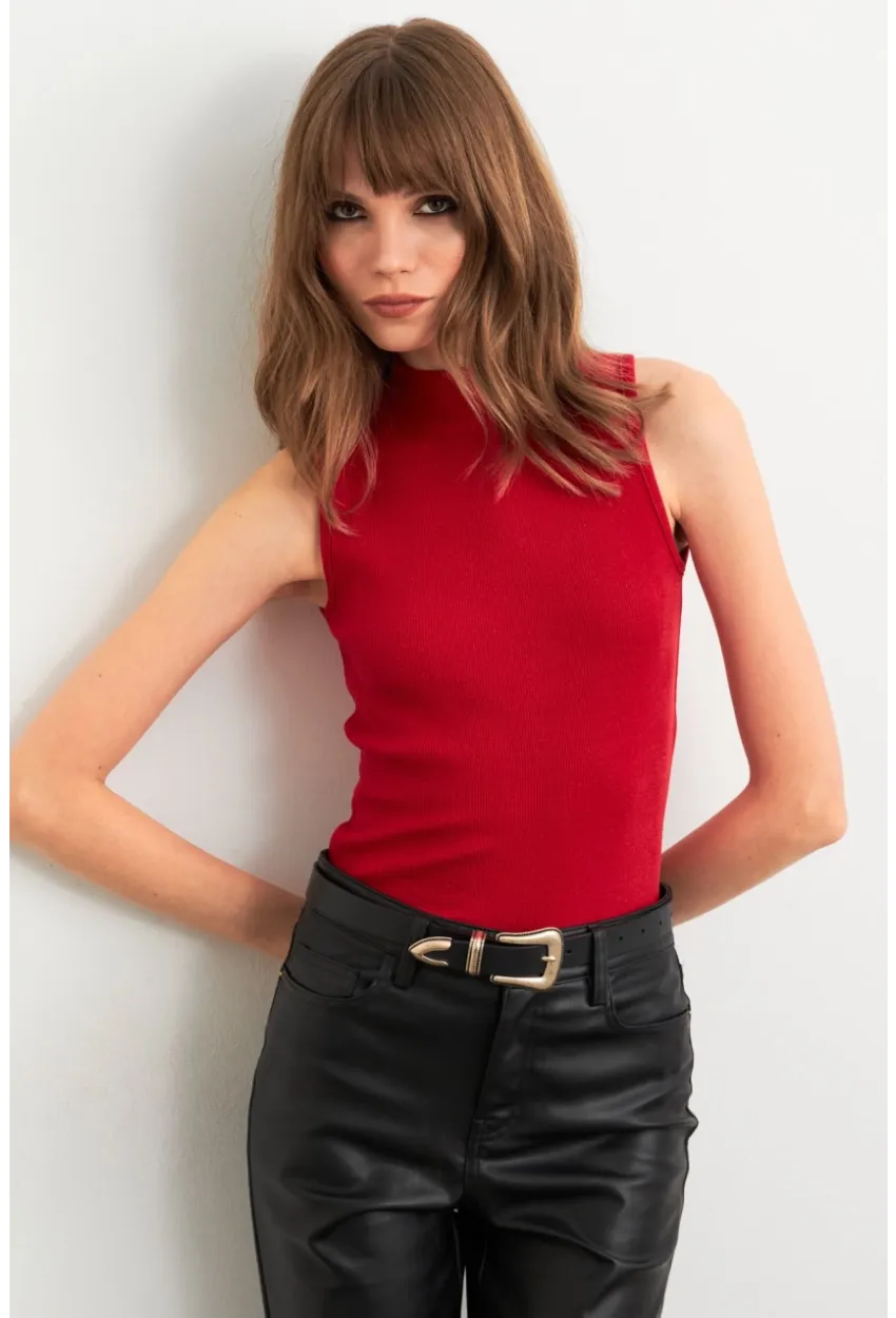 Kadın Kırmızı Kolsuz Bluz GA102