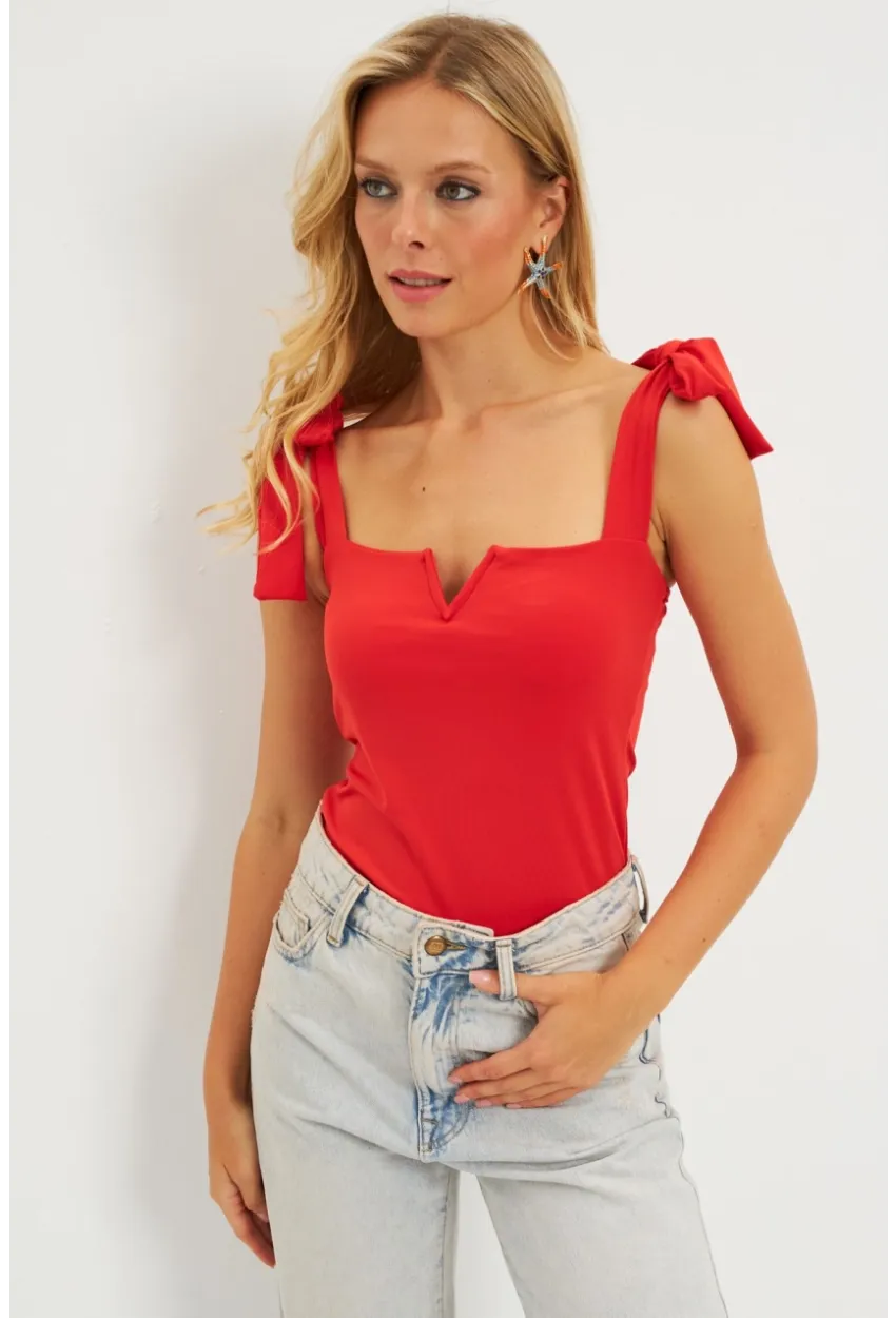 Kadın Kırmızı Omuz Bağlamalı Bluz EY2795