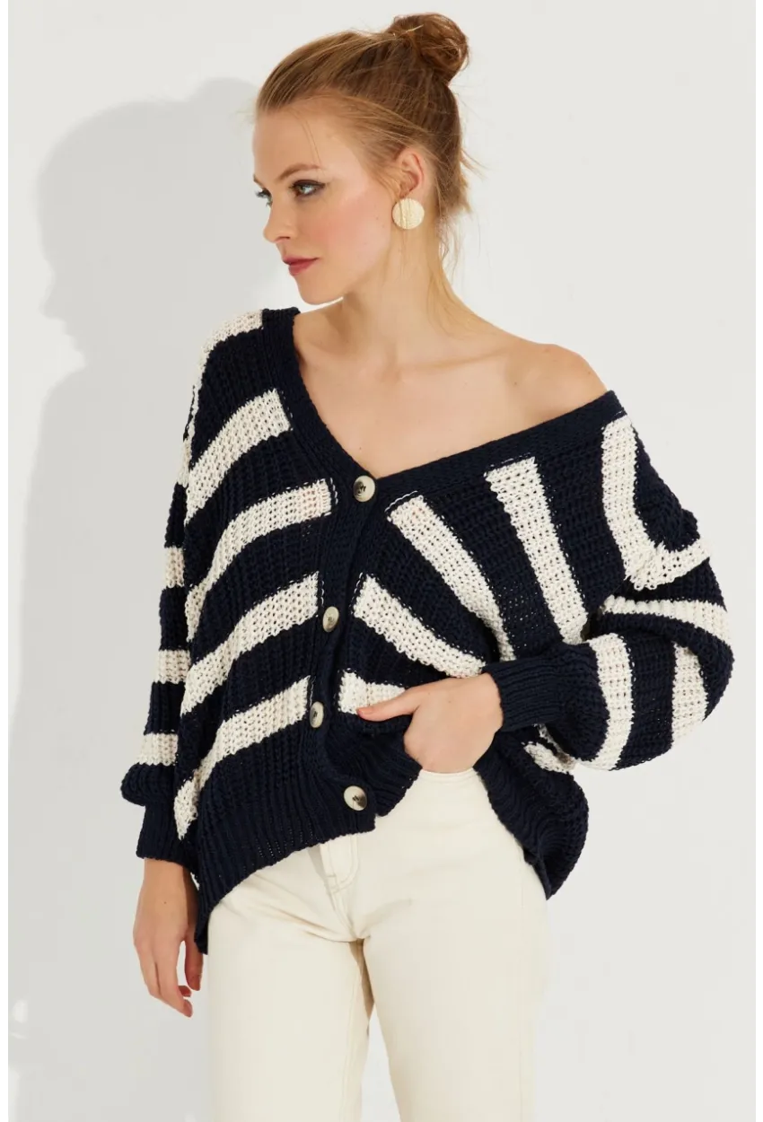 Kadın Lacivert Çizgili Salaş Hırka MİW8061