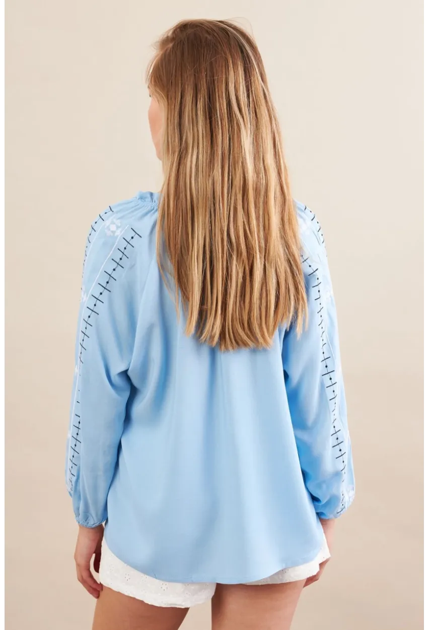 Kadın Mavi Nakışlı Bluz MPC1344