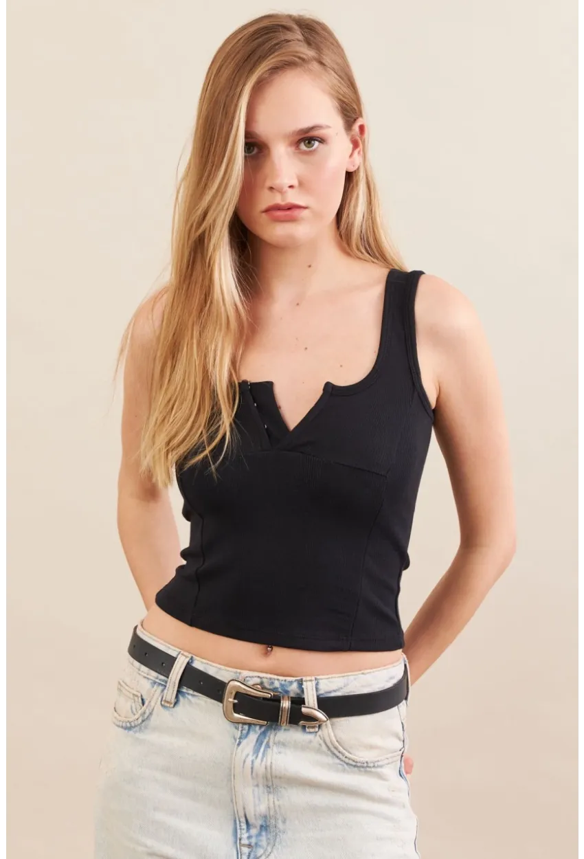 Kadın Siyah Agraflı Kısa Bluz ZH167