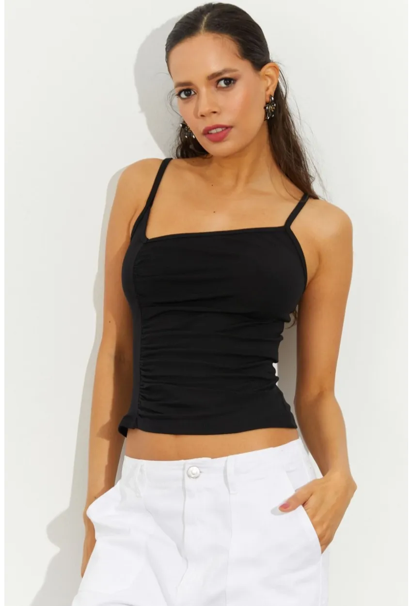 Kadın Siyah Asimetrik Yaka Büzgülü Bluz B2564