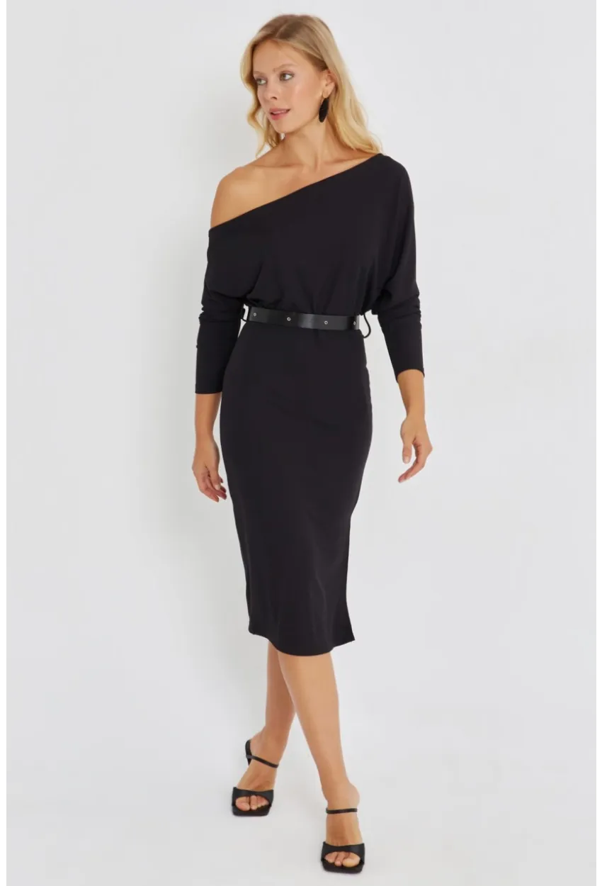 Kadın Siyah Asimetrik Yaka Kemerli Midi Elbise KED4043