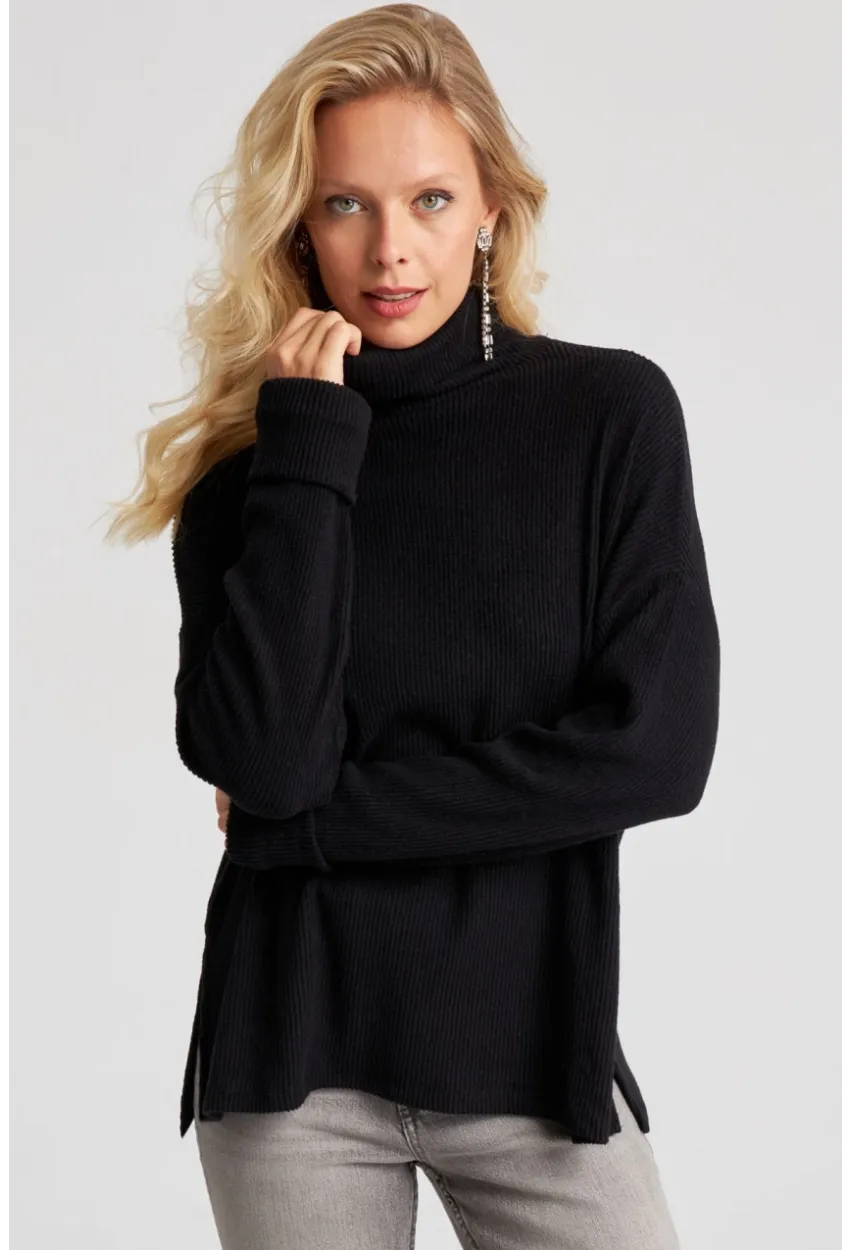 Kadın Siyah Balıkçı Fitilli Triko Kazak AYD257