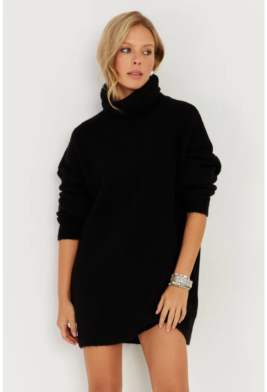 Kadın Siyah Balıkçı Yaka Triko Tunik KZ2504