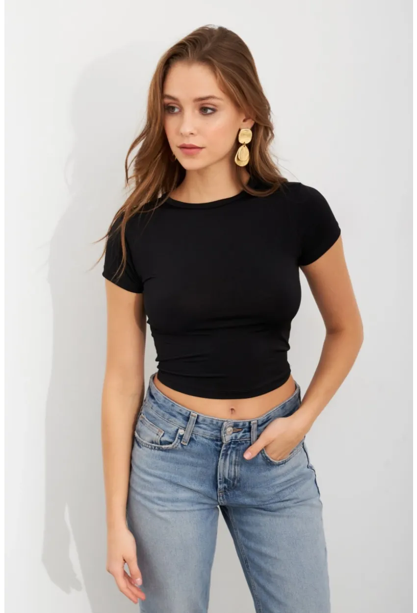 Kadın Siyah Basic Kısa Kollu Bluz UG2444
