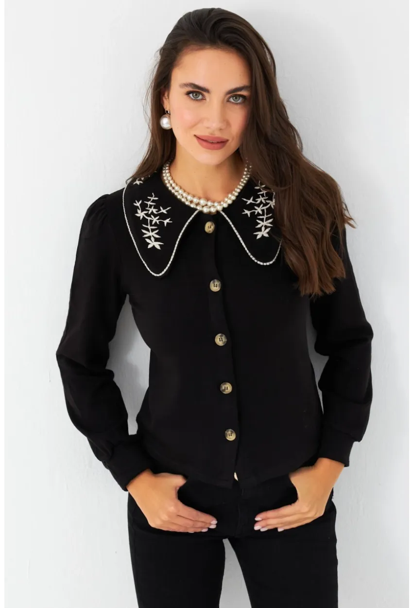 Kadın Siyah Bebe Yaka Nakışlı Gömlek MQS5378