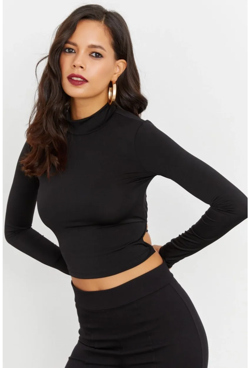 Kadın Siyah Beli Açık Crop Bluz GÇ115