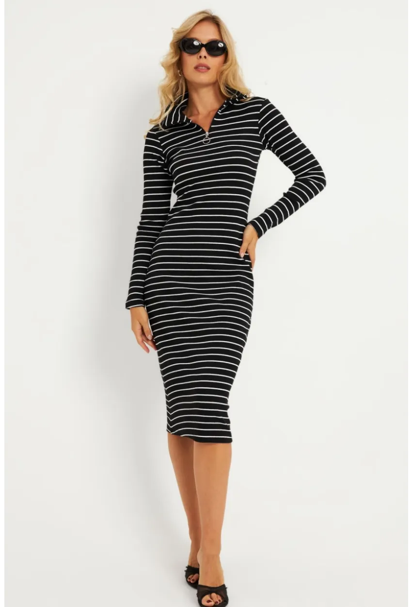 Kadın Siyah-Beyaz Çizgili Kaşkorse Midi Elbise YLE43