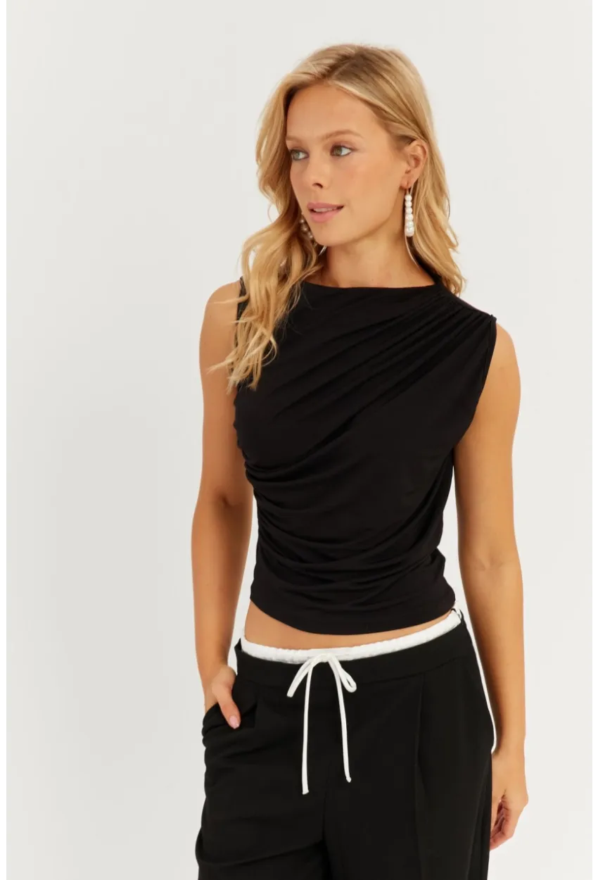 Kadın Siyah Büzgülü Bluz YZ625