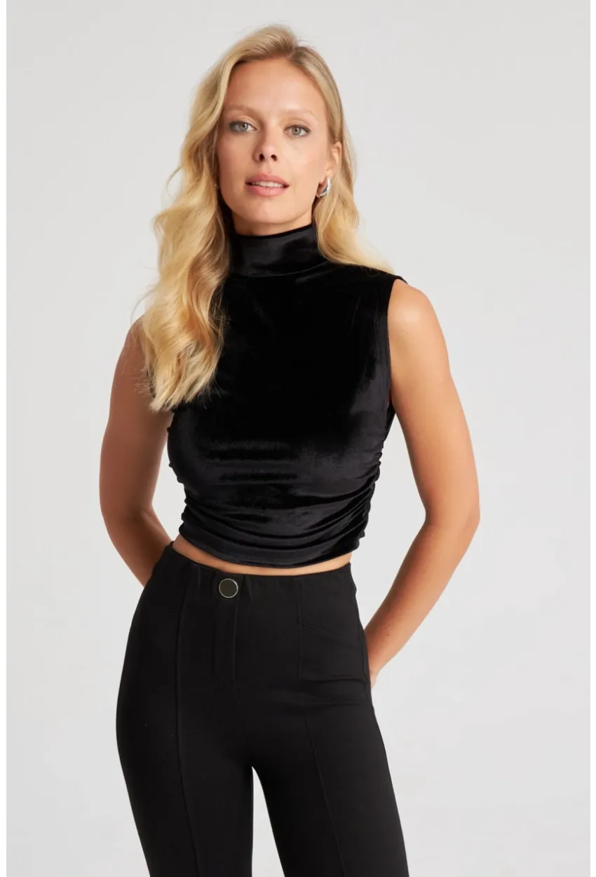 Kadın Siyah Büzgülü Kadife Bluz B228