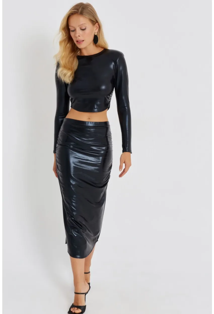 Kadın Siyah Büzgülü Parlak Etek Takım KED4046