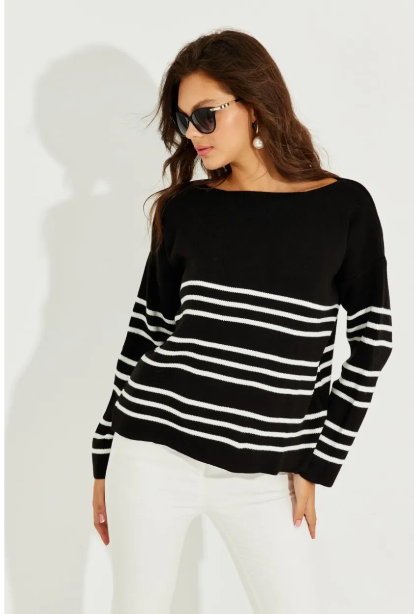 Kadın Siyah Çizgili Triko Kazak SF2188