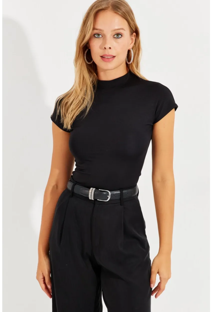 Kadın Siyah Dalgıç Bluz EY2564