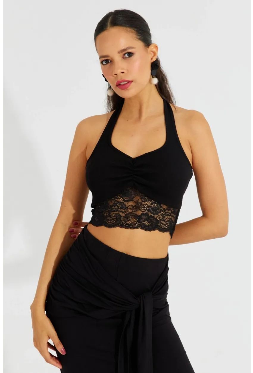 Kadın Siyah Dantel Detaylı Crop Bluz B2549