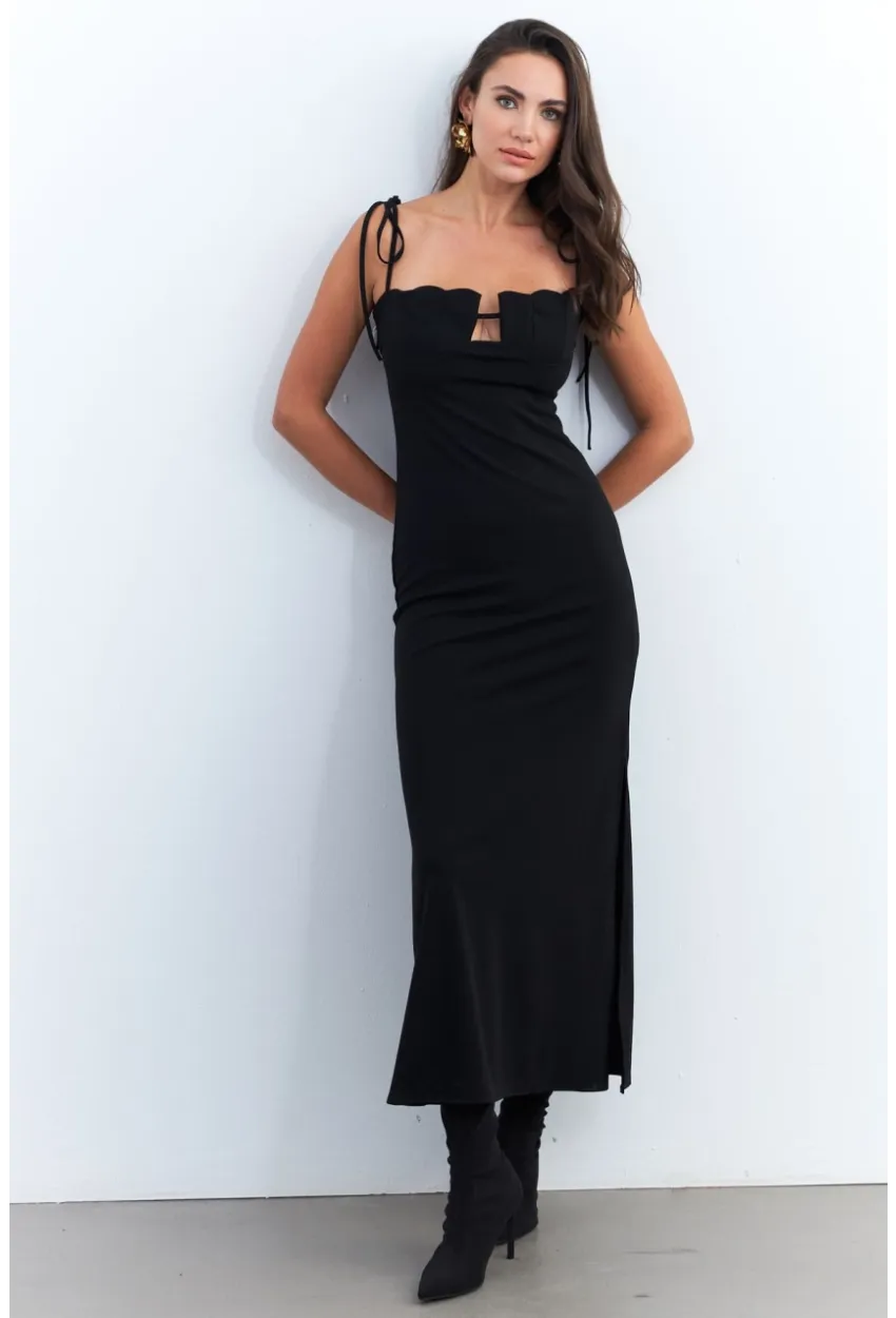 Kadın Siyah Dekolteli Yırtmaçlı Maxi Elbise YEL95
