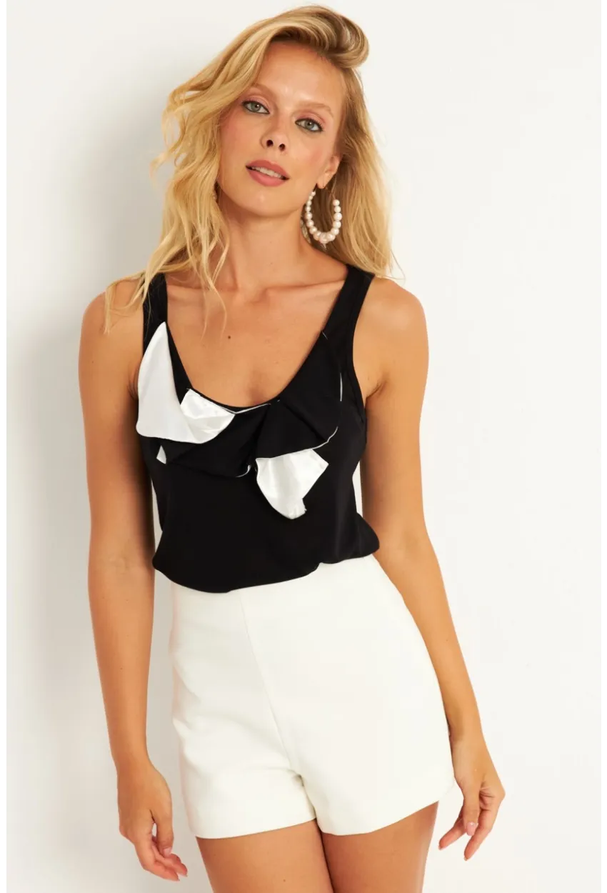 Kadın Siyah Detaylı Bluz KAZ17