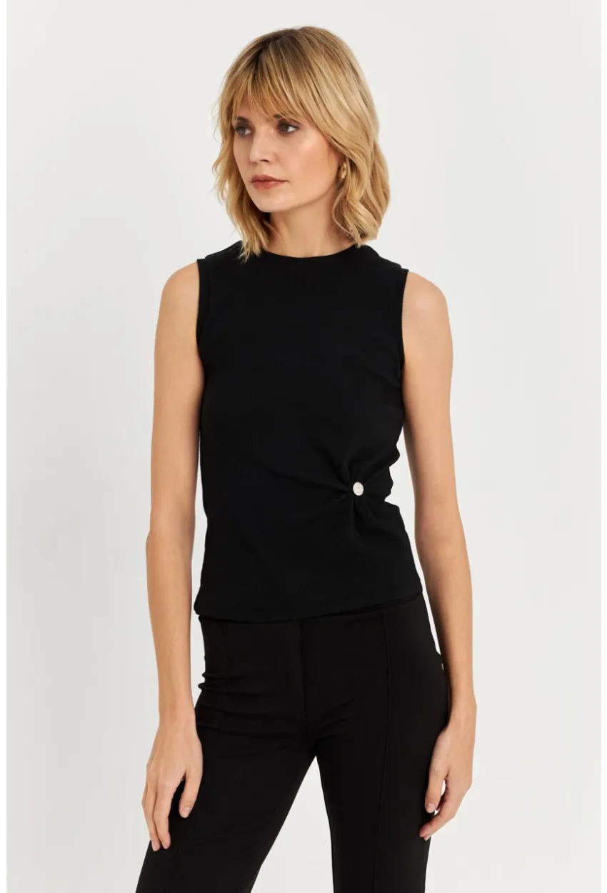 Kadın Siyah Düğme Aksesuarlı Büzgülü Bluz TF72