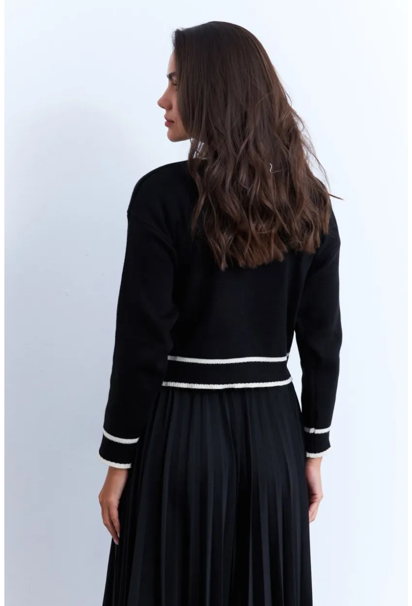 Kadın Siyah Düğme Aksesuarlı Kazak MCNG802