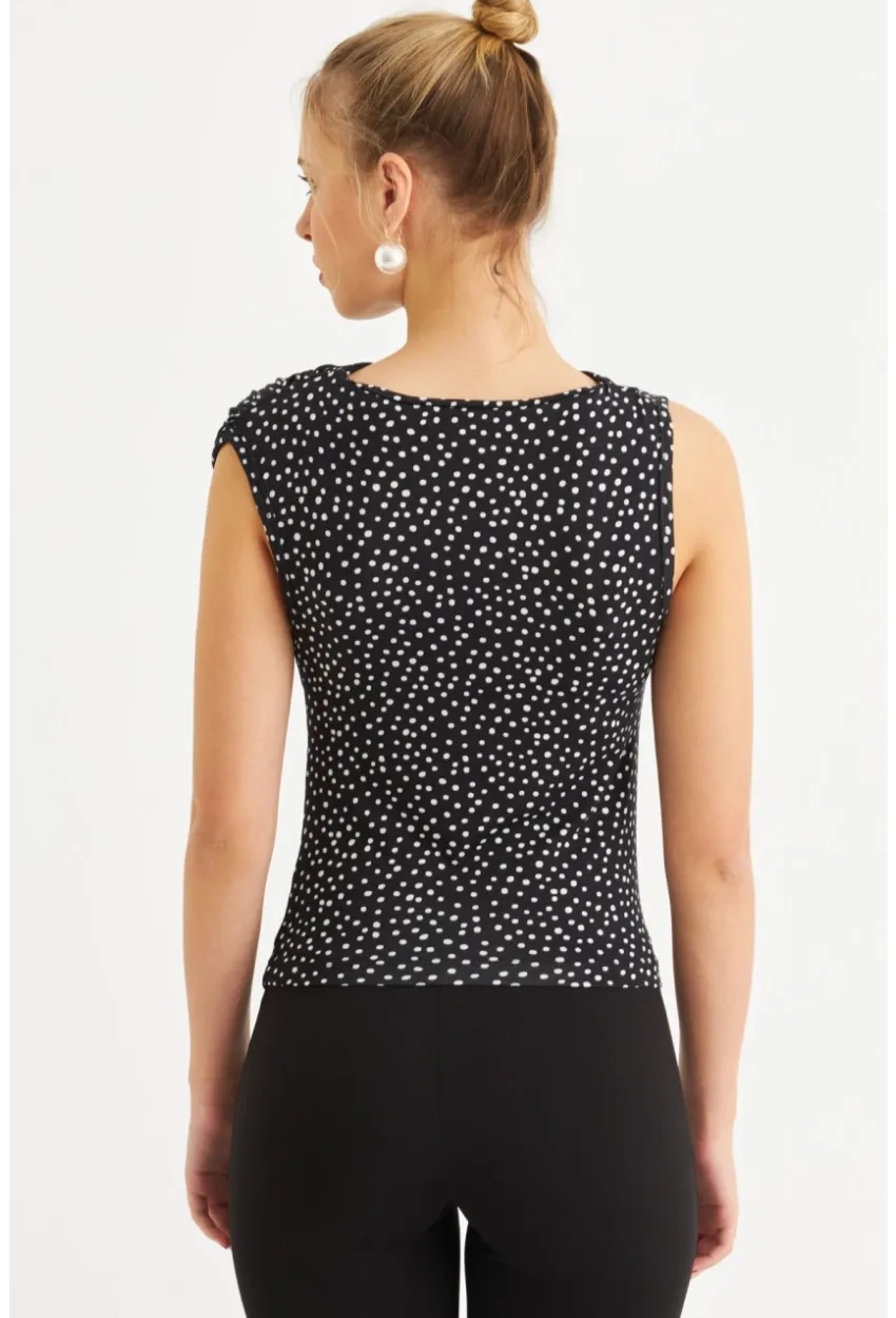 Kadın Siyah-Ekru Büzgülü Desenli Bluz EY3085