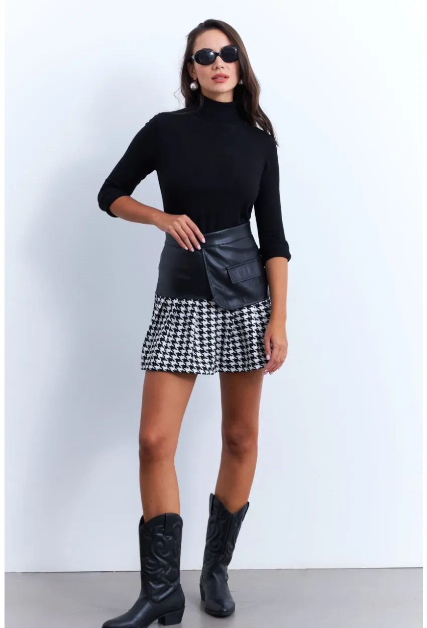 Kadın Siyah-Ekru Kazayağı Suni Deri Mini Etek NH93