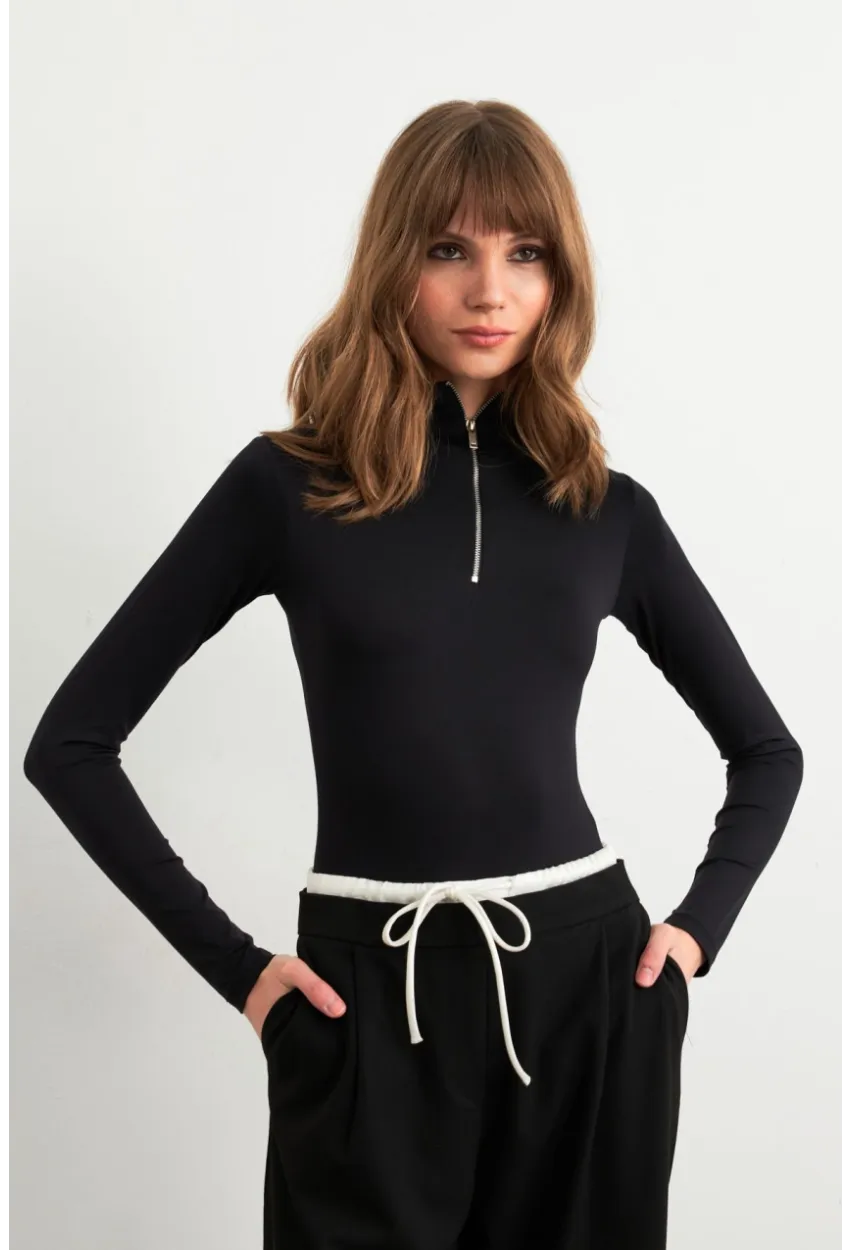 Kadın Siyah Fermuarlı Basic Body CY353