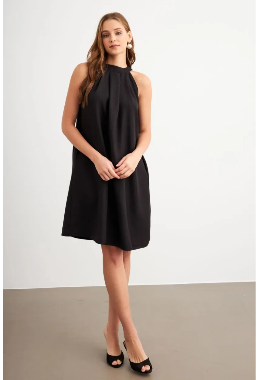 Kadın Siyah Halter Yaka Midi Elbise NH5029