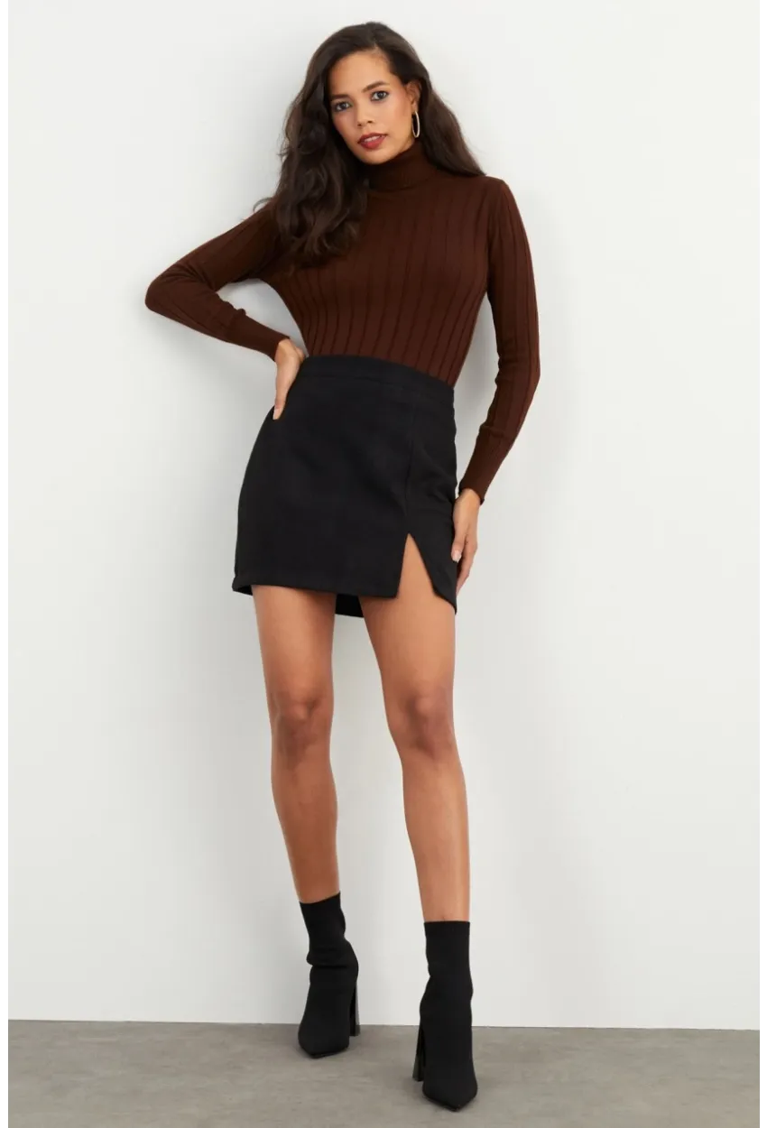 Kadın Siyah Kaşe Mini Etek KN55