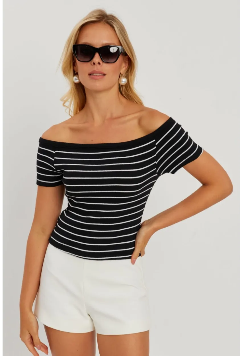 Kadın Siyah Madonna Yaka Çizgili Kaşkorse Bluz AYD311