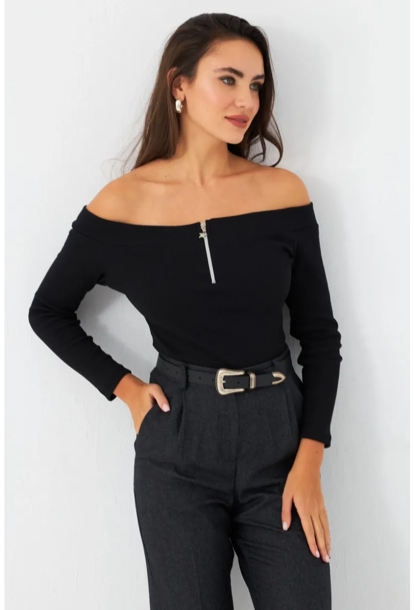 Kadın Siyah Madonna Yaka Kaşkorse Bluz TF40