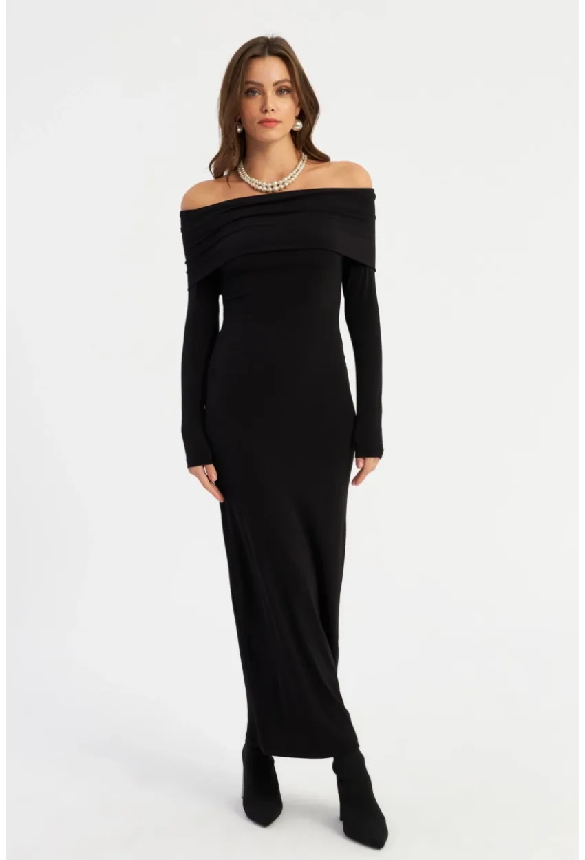 Kadın Siyah Madonna Yaka Maxi Elbise LİK10