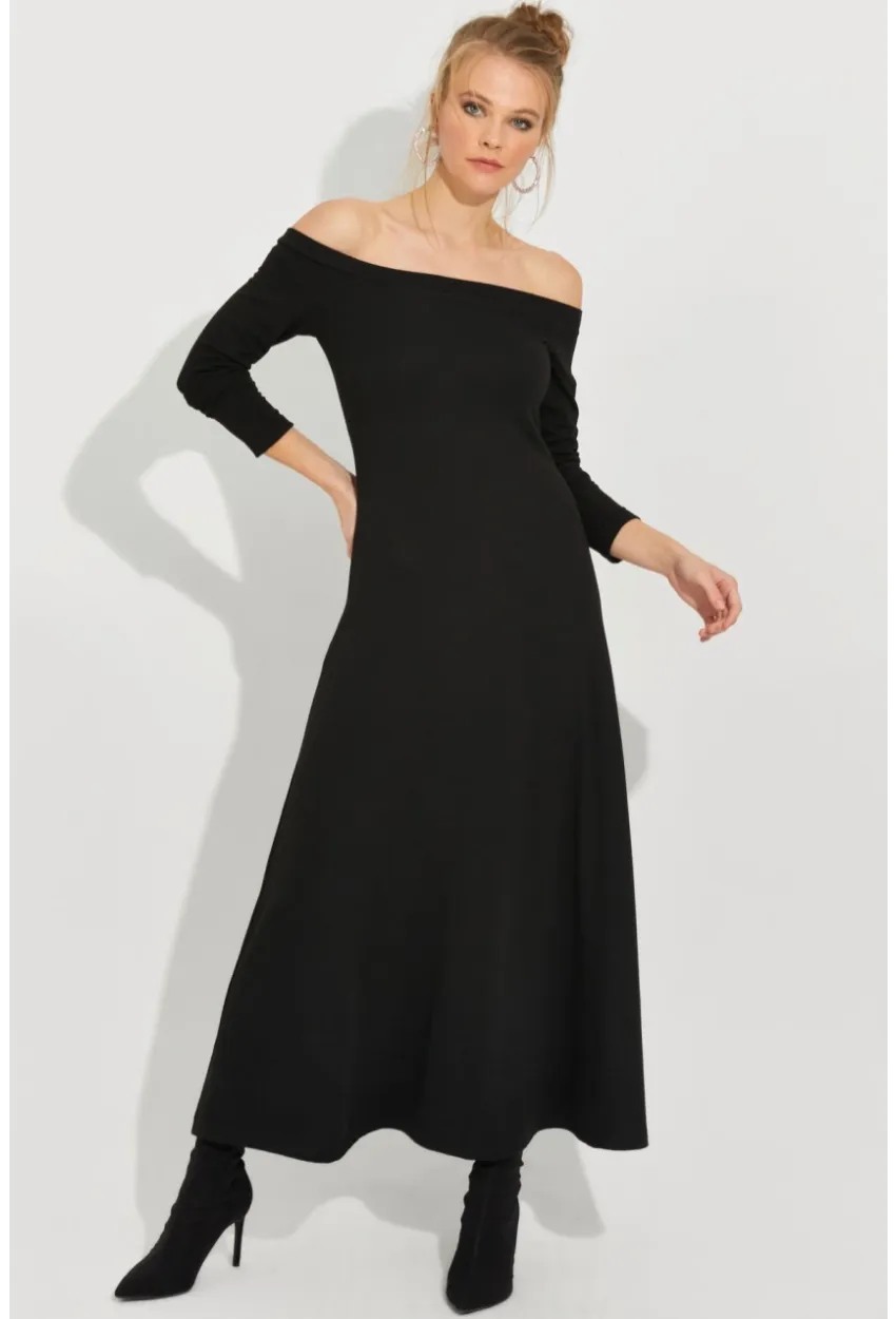 Kadın Siyah Madonna Yaka Midi Elbise BK272076