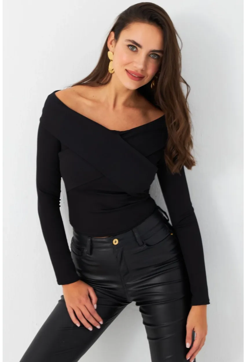 Kadın Siyah Önü Çapraz Bluz CG389