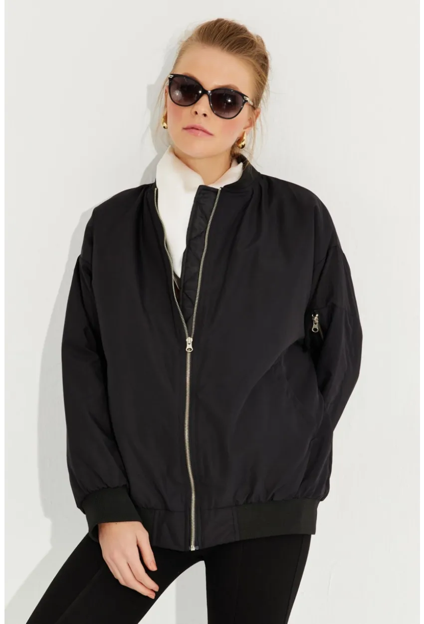 Kadın Siyah Oversize Mont QRS8359