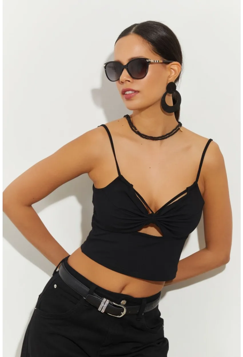 Kadın Siyah Pencereli Crop Bluz B2441