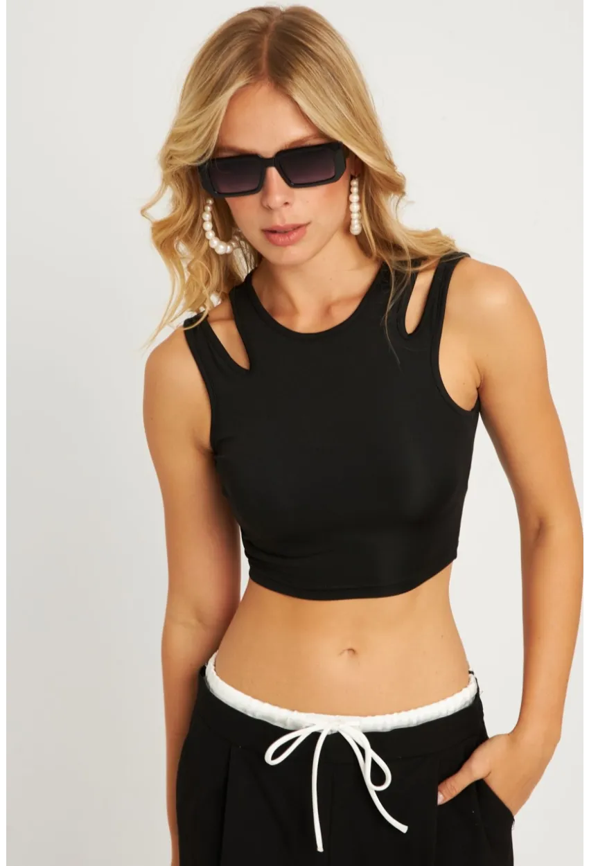 Kadın Siyah Pencereli Crop Bluz CG356
