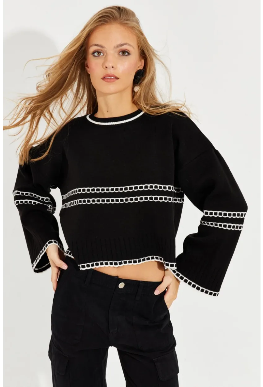 Kadın Siyah Salaş Triko Kısa Kazak YZ518