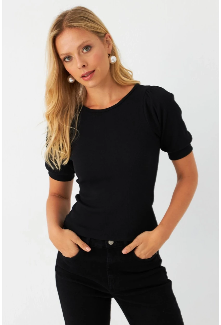 Kadın Siyah Sırtı Fiyonklu Kaşkorse Bluz EY2996