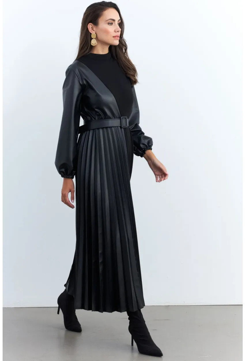 Kadın Siyah Suni Deri Bloklu Pilili Maxi Elbise MALZ100