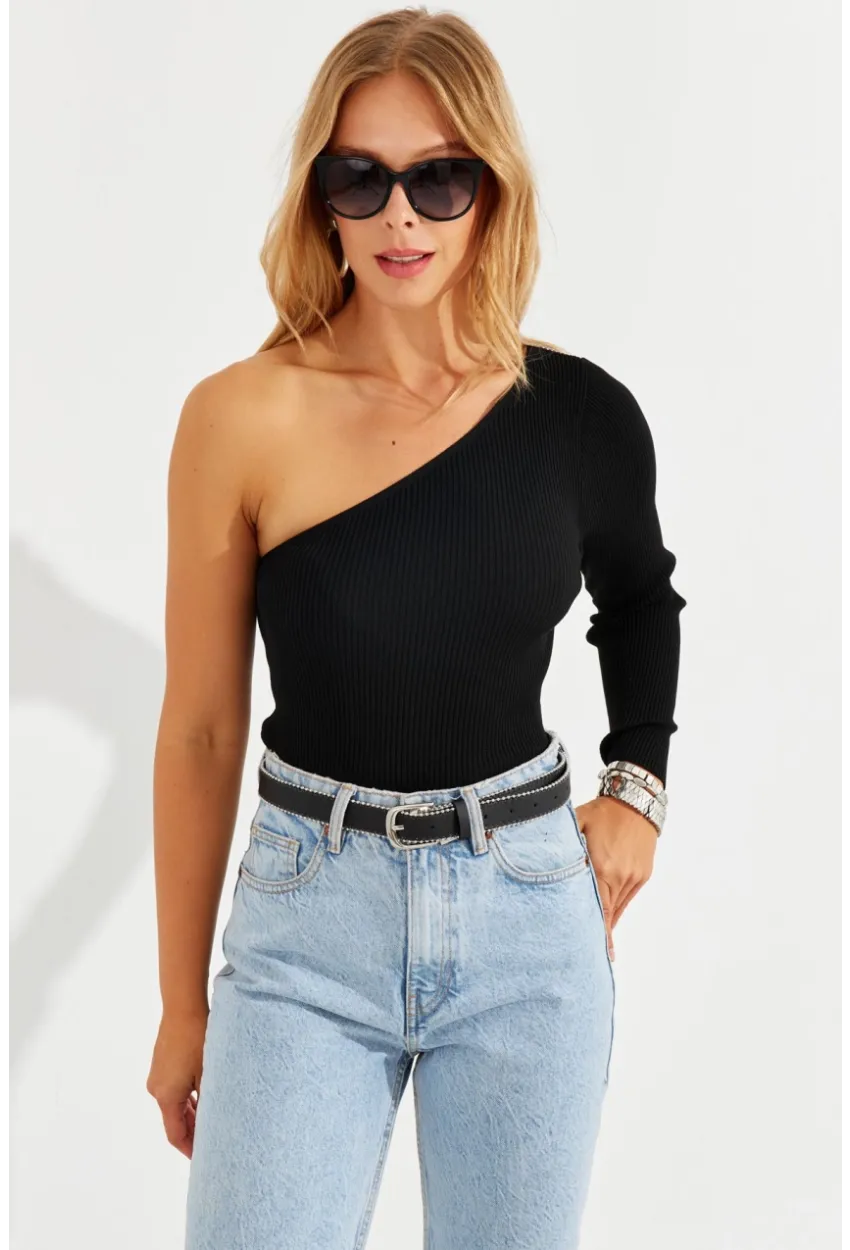 Kadın Siyah Tek Omuz Triko Bluz YV204