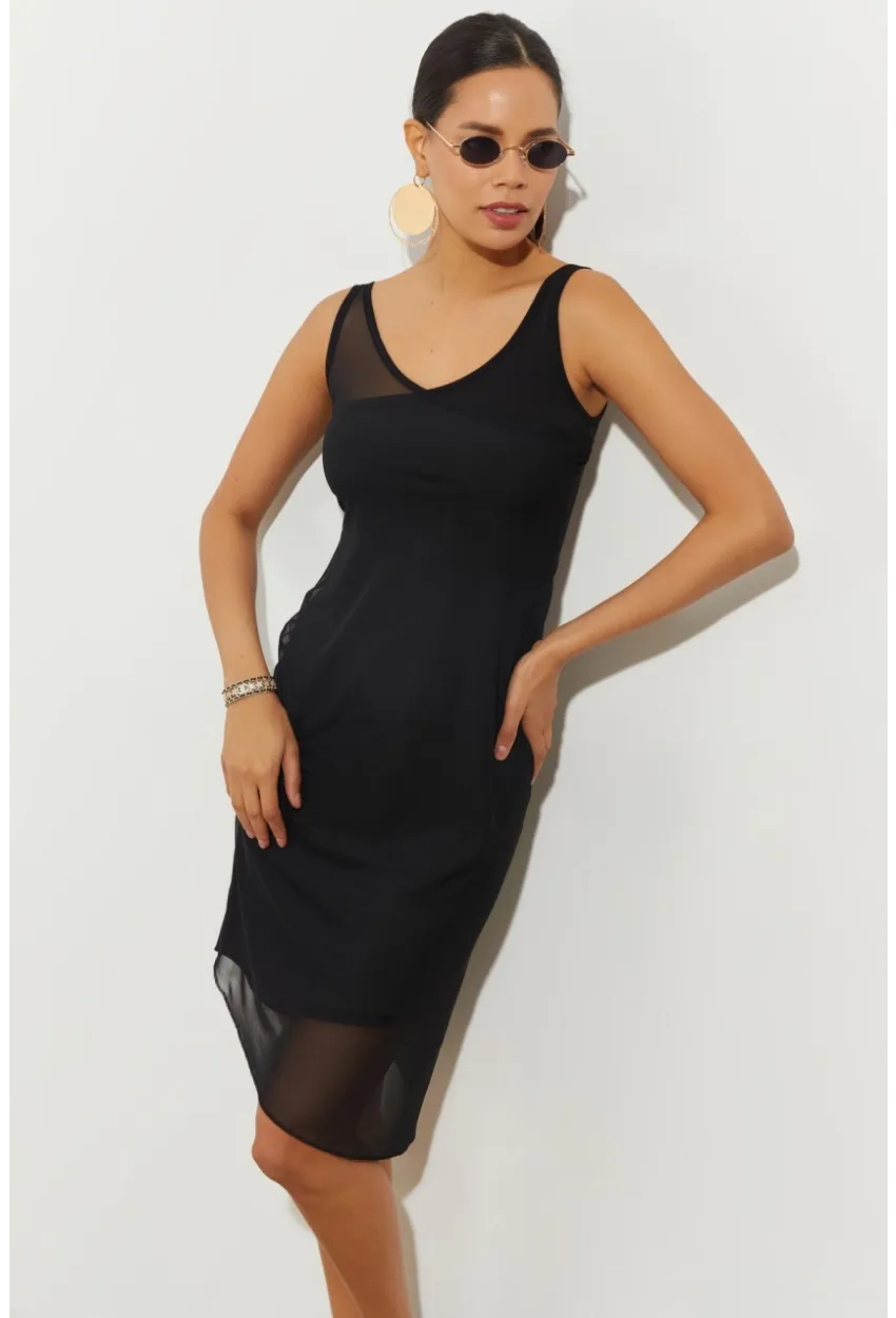 Kadın Siyah Tül Detaylı Asimetrik Mini Elbise B2475