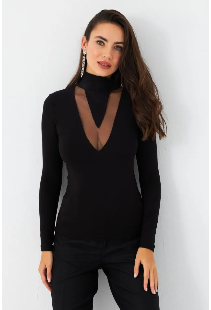 Kadın Siyah Tül Detaylı Bluz EY2977