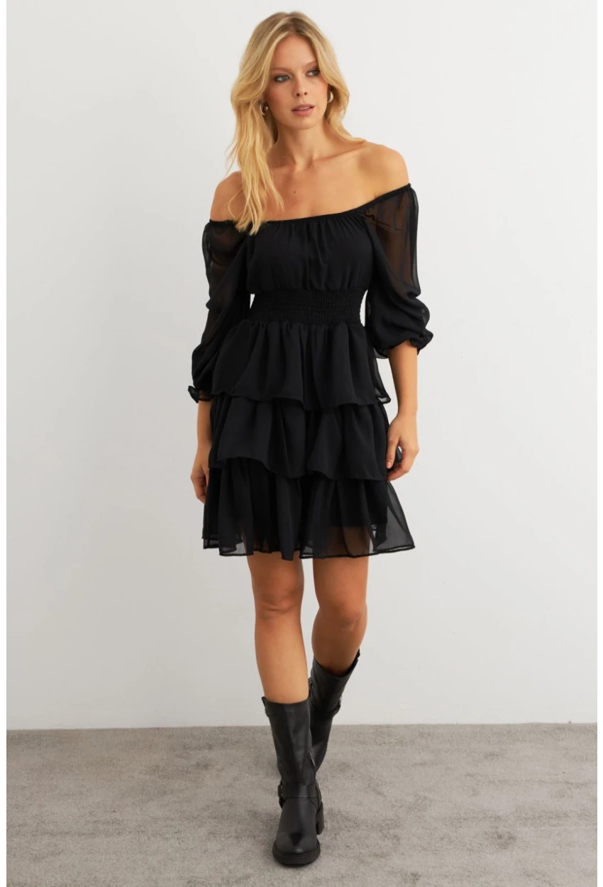 Kadın Siyah Volanlı Şifon Mini Elbise KSD2831